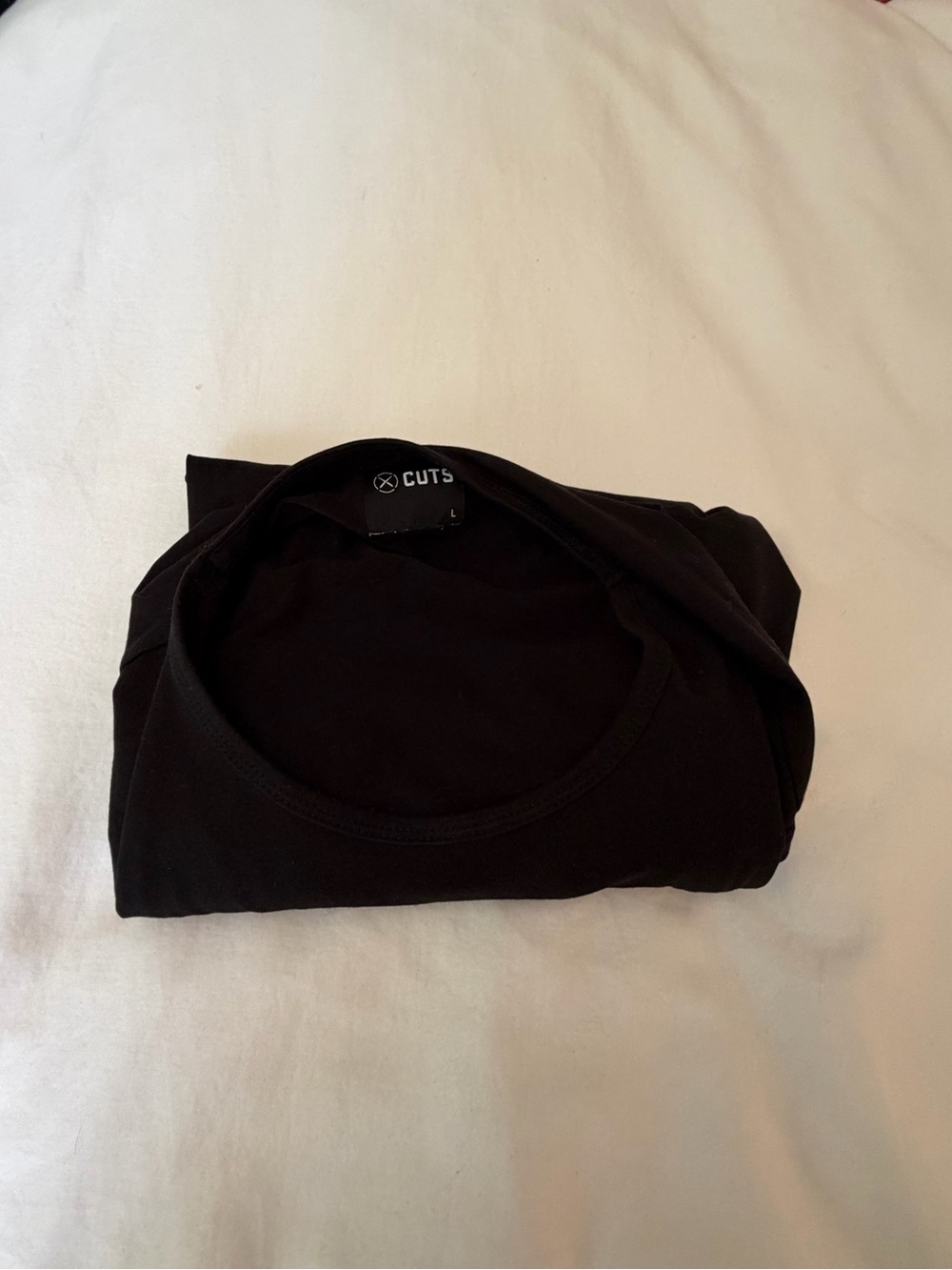 CUTS AO Curve-Hem Tee Black Men’s Large NWOT